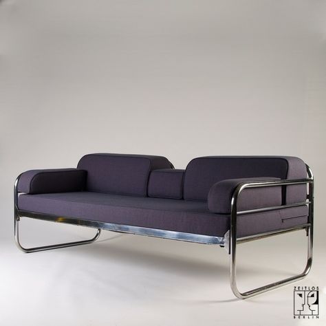 Tubular steel couch/daybed in the style of the Bauhaus-Modernism - 3000 € Steel Couch, Bauhaus Furniture, Welded Furniture, Metal Outdoor Furniture, Metal Sofa, Furniture Design Chair, Lounge Chair Design, House Furniture Design, Wood Sofa