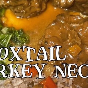 Curry Turkey Necks, Turkey Neck Oxtail Recipe, Turkey Necks Crockpot, Turkey Neck Recipe Southern, Jamaican Turkey Neck Recipe, Turkey Neck Recipe, Pig Feet Recipe, Jamaican Oxtail, Caribbean Foods