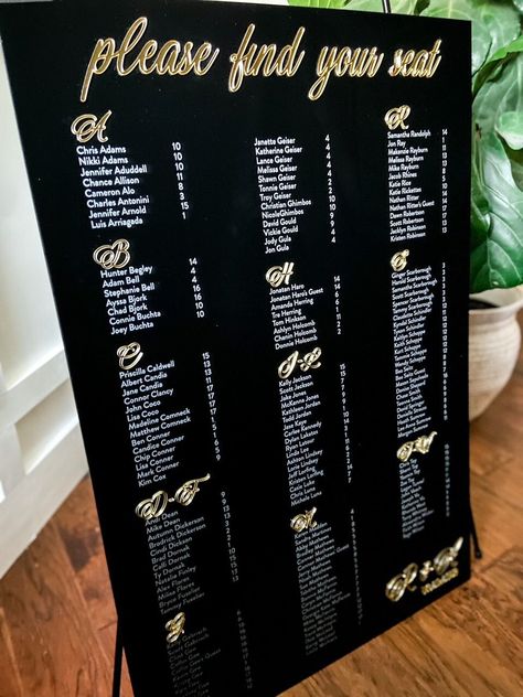 Black Acrylic Seating Chart, Please Find your Seat, Acrylic wedding sign, Custom wedding sign, Seating chart, Gold seating chart Add a touch of elegant detail to your wedding or special event with our beautiful, laser cut and ENGRAVED acrylic custom seating chart!  Here, at The Confetti Home, we take great pride and joy in our creations, knowing that every detail is important to your special occasion, and handpicked by you! We create our wedding décor with excellence and high-quality materials t Black Tie Wedding Welcome Sign, Black And Gold Seating Chart, Wedding With Black Accents, Black And Gold Wedding Decorations, Black Wedding Reception Decor, Black And White Wedding Theme Classy, Black Wedding Colors, Wedding Sign Seating Chart, Gold Seating Chart