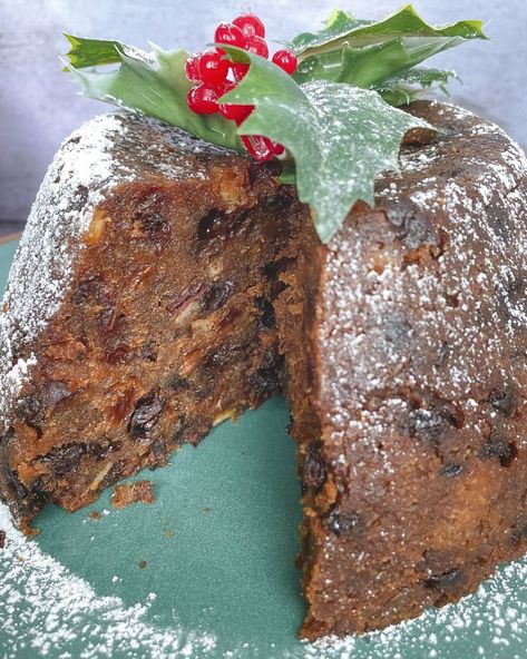 Traditional Christmas Pudding (Figgy Pudding) Recipe | Kitchn Slow Cooker Puddings, Figgy Pudding Recipe, Slow Cooker Christmas, Xmas Pudding, Christmas Pudding Recipes, Figgy Pudding, Plum Pudding, Xmas Food, Christmas Pudding