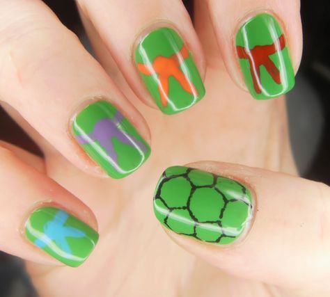 Teenage Mutant Ninja Turtle Mask and Shell Nail Art Tmnt Nails, Jennie Nails, Ninja Turtle Nails, Movie Nails, Superhero Nails, Turtle Nail Art, Turtle Nails, Ninja Turtles Birthday Party, Nail Designs Tutorial