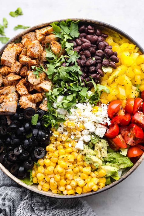 Southwest Dressing, Santa Fe Salad, Chicken Black Beans, Food Substitutions Healthy, Southwestern Salad, Easy Coleslaw, Coleslaw Recipe Easy, Clean Eating Diet Plan, Black Beans Corn