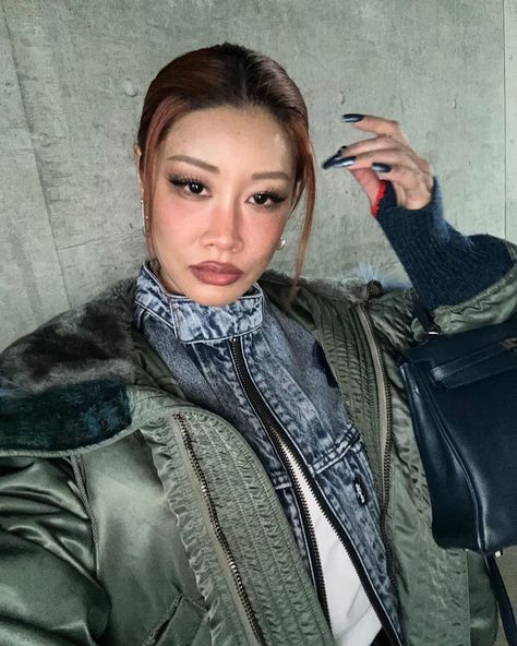 — Yoon Ahn for Levi’s x AMBUSH S/S 2023, 2023. Yoon Ambush, Yoon Ahn, Typa Girl, Women's Style, Chanel, Twitter, Design