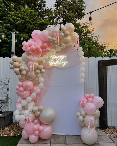 Embracing the bow life 🎀 Obsessed with how this decoration turned out 😍 during the day | during night time #balloons #birthdaypartyballoondecor #miamidecorations #coquetteaesthetic #coquettebirthdayparty #bowballoons #pearlsballoons #girlbirthdayparty #pinkballoongarland Simple Decor For Birthday, Coquette Balloon Garland, Cute Balloon Arch, Girly Themed Birthday Parties, 21st Balloon Garland, Bow Balloon Garland, Coquette Birthday Party Decorations, Bow Birthday Party Ideas, 23 Birthday Ideas