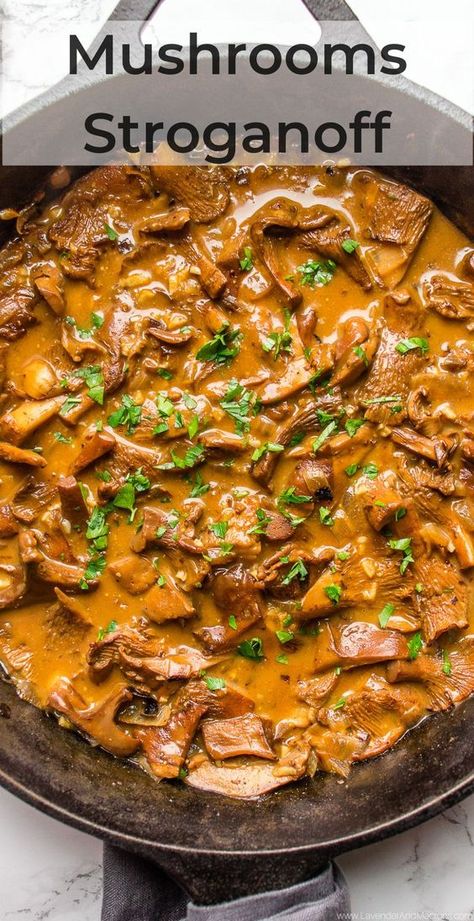 Vegan Mushroom Stroganoff, Resepi Biskut, Mushroom Stroganoff, Mushroom Dish, Vegan Mushroom, With Mashed Potatoes, Tasty Vegetarian Recipes, Fall Dinner, Beef Dinner