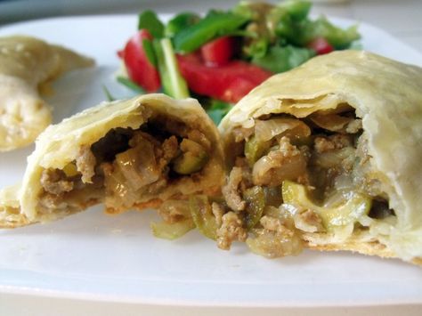 Empanadas South American Countries, South American, Brussels, I Want, Ethnic Recipes, Argentina