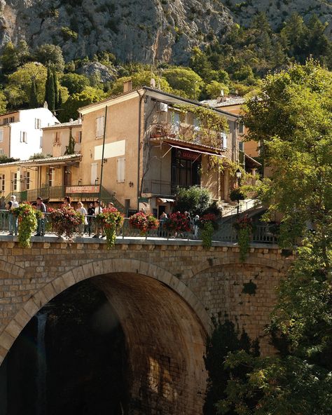 I was told Moustiers Sainte Marie is one of the most beautiful villages in France 🌷 What do you think? For me, every village in France is beautiful, and this one is certainly up there as one of the most magical 🤎 #france #frenchriviera #southfrance #southofrancia #francia #moustierssaintemarie #provencealpescotedazur #beauitfuldestinations #voyagevoyage Lourmarin France, Villages In France, World Street, Sainte Marie, Beautiful Villages, French Riviera, You Think, Most Beautiful, France