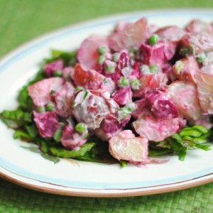 Haitian Potato Salad - made with oven roasted beets and potatoes Haitian Potato Salad Recipe, Beet Potato Salad, How To Boil Beets, Pink Salad, Suddenly Salad, Boil Potatoes, New Potatoes, Haitian Food Recipes, Freeze Greens