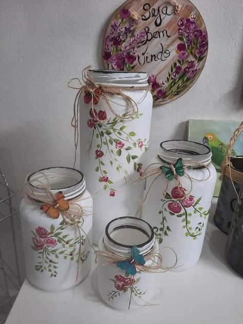 Mini Jar Painting, Jars Crafts, Jar Painting, Toples Kaca, Crafts With Glass Jars, Decoupage Jars, Decoupage Decor, Glass Bottle Diy, Decoupage Diy