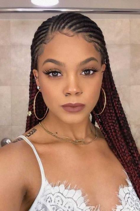 Effortless Elegance: 45 Simple Fulani Braids Hairstyles To Elevate Your Look - ReenaSidhu Chunky Fulani Braids, Fulani Twists Hairstyles, Elegant Braids For Black Women, Braided Hairstyles Fulani, Pretty Braided Hairstyles With Curls, Cornroll Braids, Small Lines Cornrows With Natural Hair, Fulani Styles, Pretty Braided Hairstyles Black Women