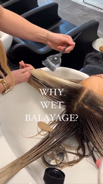 Ponytail Balayage Technique, Wet Balayage Root Melt, Wet Balayage Technique, Wet Balayage, Diy Balayage, Balyage Hair, Red Fall Hair, Fall Winter Hair Color, Balayage Technique