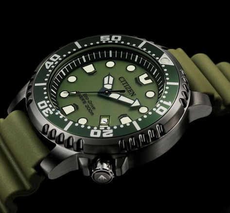 The MOMENT of ADVENTURE | PROMASTER - Brand Site [CITIZEN] Citizen Promaster Eco Drive, Diver Watch, Dove Men, Luxury Watch Brands, Citizen Watch, Citizen Eco, Eco Drive, Sports Watch, Dive Watches