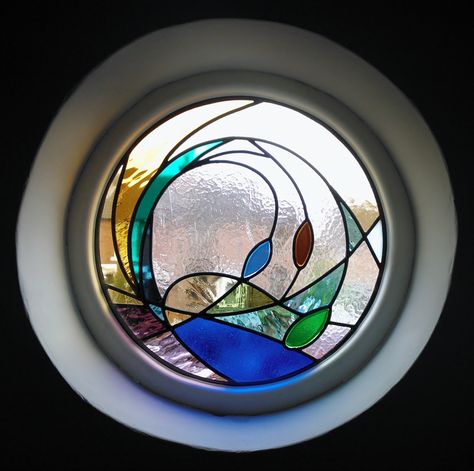 Contemporary Stained Glass Panels, Circular Windows, Modern Stained Glass Panels, Stained Glass Circles, Circle Window, Tile Stained, Glass Circle, Stained Glass Mirror, Modern Stained Glass