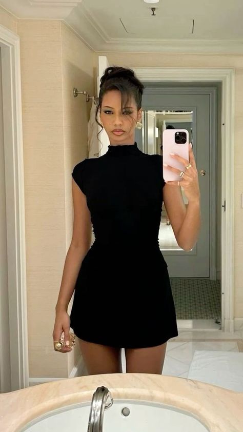 Chic Birthday Dinner Outfit, Fancy Dresses For Date Night, Fancy Black Outfit Classy, Classy Going Out Dress, All Black Outfit Dressy Classy, Sophisticated Party Outfit, Vday Date Night Outfit, Cream Dress With Black Tights, Black Dress Going Out Outfit