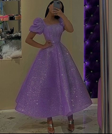 Pink Satin Prom Dress Ball Gowns, Pink And Purple Prom Dress, Prom Dress Purple, Purple Formal Dress, Vintage Ball Gowns, Gown Pink, Gown Vintage, Pink Gown, Tulle Sleeves