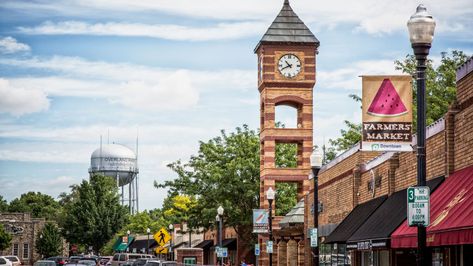 Farmers' Market - City of Overland Park, Kansas Best Place To Live, Overland Park Kansas, Places To Live, Place To Live, Seasonal Food, Park Art, Overland Park, Best Places To Live, Best Cities