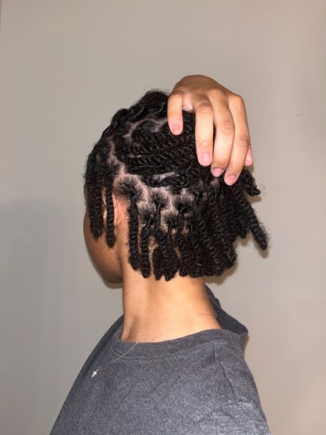 #starterlocs #twostrandtwistlocs #twostrandtwist #locs #locjourney #locstyles #locstylesforwomen Loc Growth, Two Strand Twist, Starter Locs, Loc Journey, Loc Styles, 1 Month, Locs, Quick Saves