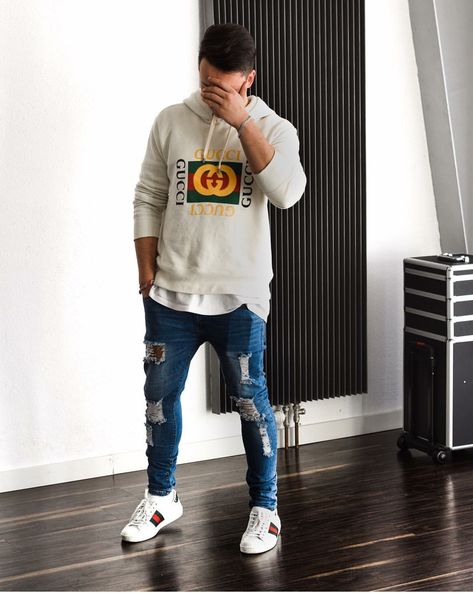 Gucci, Distressed Jeans Adidas Men Outfit, 90s Men Outfits, Nike Men Outfit, Gucci Stuff, Denim Jacket Men Outfit, Blue Chinos Men, Black Chinos Men, Grey Chinos Men, Chinos Men Outfit