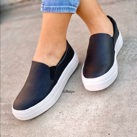 Black Slip On Outfit, Slip On Outfit, Black Slip On Sneakers, Keds Style, Sporty Shoes, Bear Slippers, Yellow Sandals, Trending Sandals, Black Slip On