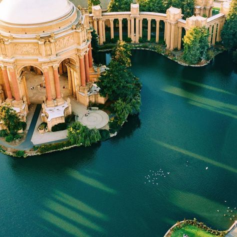 Palace of Fine Arts San Francisco Travel Guide, Palace Of Fine Arts, Roman Era, Mosque Architecture, Around The World In 80 Days, San Francisco Travel, Fantasy Novel, San Fran, Luxury Life