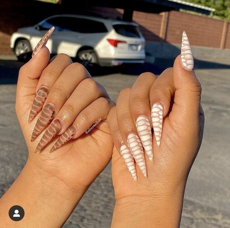 Croc Skin Nails, Long Stiletto Acrylic Nails, Brown And White Nails, Stiletto Acrylic Nails, Beautiful Acrylic Nails, Stilettos Nails, Birthday Nail, Acrylic Gel Nails, Eyelash Extensions Styles