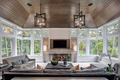 Room Pics, Vaulted Ceiling Living Room, Family Room Ideas, Wooden Ceiling, Group Home, Wooden Ceilings, Ideas Family, Island Style, Great Room