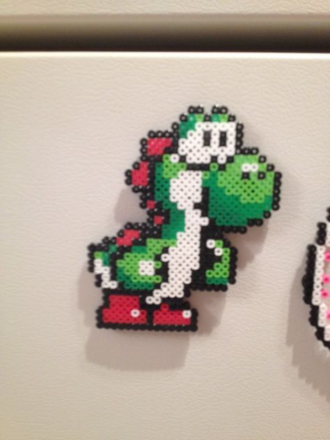 Perler Beads Yoshi, Green Perler Beads, Yoshi Perler Bead Patterns, Hama Mario, Hama Art, Hamma Beads Ideas, Perler Creations, 3d Perler Bead, Hama Beads Design