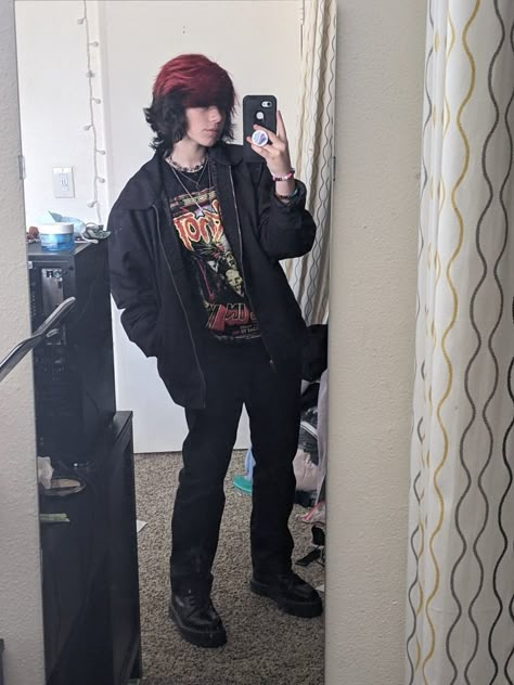 Masculine Punk Outfits, Goth Guy Clothes, Emo Fits Men, Masc Punk Outfits, Emo Aesthetic Outfit Boy, Metal Head Outfits Men, Alt Outfit Inspo Masc, Masc Alt Outfits, Goth Guy Outfits