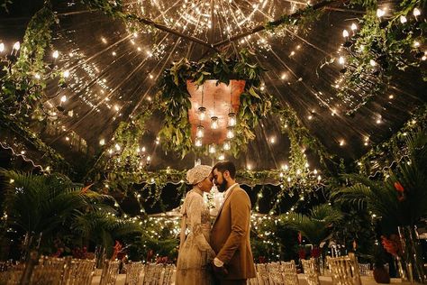 Rainforest Wedding, Malaysian Wedding, Malaysia Wedding, Wildflower Wedding Theme, Light Inspiration, 3rd Wedding Anniversary, Turkish Wedding, Foto Wedding, Henna Night