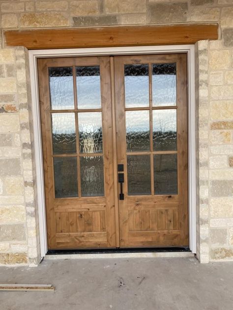 Green House Wood Door, Stain Colors On Knotty Alder, Barndo Front Door Ideas, Front Door Wood Stain, Door Stain Colors Wood, Stained Wood Interior Doors, Wood Stain Front Door, Front Door Stain Colors, Knotty Alder Front Door