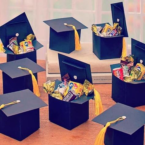 30+ latest graduation party ideas for 2021, including graduation decorations, foods, themes, backyard party ideas, and more! | graduation party ideas | graduation party ideas decorations | graduation party ideas high school | graduation party ideas college | graduation party ideas high school boys | graduation party ideas food | rn graduation party ideas | cute graduation party ideas | university graduation party ideas | nursing school graduation party ideas | nursing graduation party ideas Graduation Party Ideas Nursing, Graduation Video Ideas, Cute Grad Party Ideas, Nursing School Graduation Party Ideas, Cute Grad Party, Nursing Graduation Party Ideas, University Graduation Party Ideas, Graduation Party Ideas Food, Cute Graduation Party Ideas