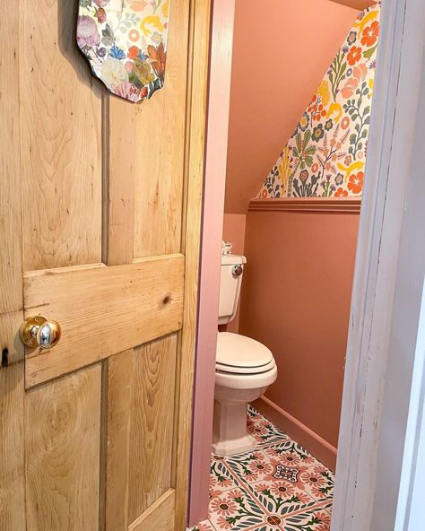 Vicky B | The downstairs loo, WC, powder room, cloakroom, toilet, bathroom, restroom or my favourite; the boujee bog is finally finished! What do… | Instagram Small Cloakroom Toilet Under Stairs, Rustic Downstairs Toilet Ideas, Downstairs Toilet Quirky, Bright Toilet Room, Yellow Cloakroom, Small Downstairs Toilet Ideas Wallpaper, Colourful Downstairs Toilet, Downstairs Toilet Ideas Pink, Quirky Downstairs Toilet