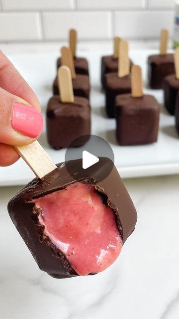 Stephanie Niemis | Here’s a fun twist on chocolate covered strawberries, for these hot summer days! The combination of the melty strawberry nice cream inside... | Instagram Cherry Ice Cream Pie, Hard Chocolate Shell, Strawberry Nice Cream, Scd Diet, Covered Strawberry, Ice Cream Pops, Recipes Chocolate, Breakfast Sweets, Homemade Sweets