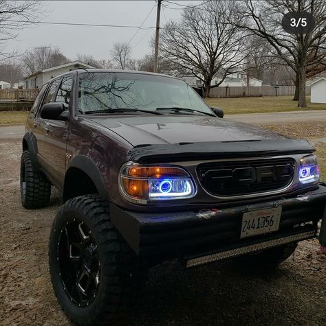 Lifted Ford Explorer, Retrofit Headlights, Ford Sport Trac, 2004 Ford Ranger, Ford Sport, Ford Explorer Xlt, Lifted Ford, Mercury Mountaineer, Van Living