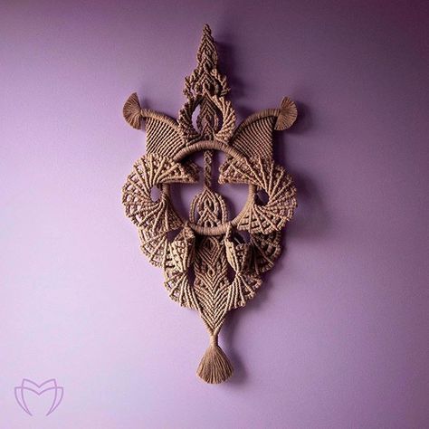 Magical Macrame (@magicalmacrame) • Instagram #macrame #3d #3dmacrame #homestyle #uniquedecor #uniqueart #trueart #unicorn #owl #cat 3d Macrame, Butterfly Macrame, Textile Earrings, Owl Cat, Makramee Diy, Earrings Feather, Macrame Wall Hanging Diy, Macrame Wall Hanging Patterns, Wall Hanging Diy