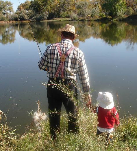 Fishing With Grandpa... Fishing With Grandpa, Salt Water Fishing, Paw Paw, Fishing Knots, Fishing Guide, Online Book, Catching Fish, Gone Fishing, Fish Camp