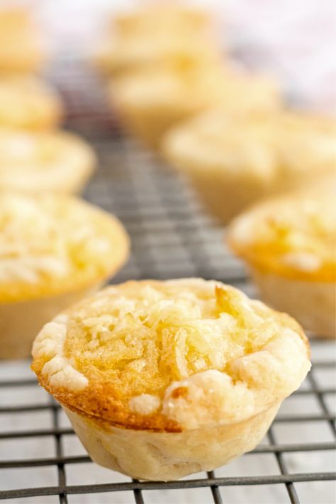 Nut Tassies Recipe, Tassies Recipe, Almond Tart Recipe, Cake Bars Recipe, Italian Almond Cookies, Coconut Macaroon, Homemade Pie Crust Recipe, Sweet Potato Pies Recipes, Tea Time Food