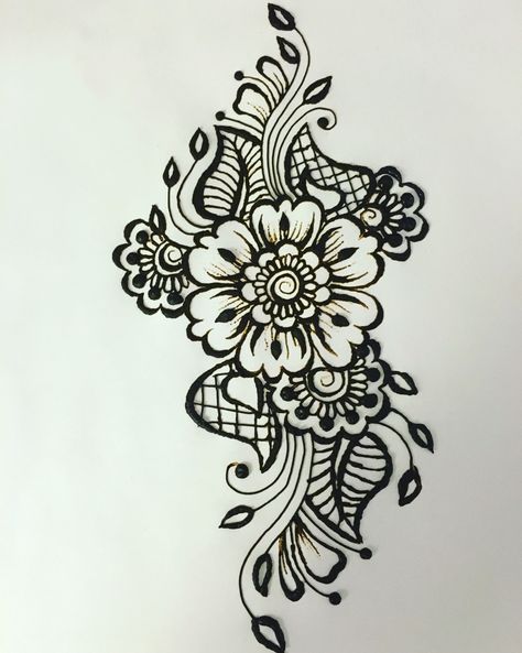 Simple henna design // Instagram @slowloris_henna Henna Tattoo Designs Arm Flowers, Henna Drawings On Paper, Henna Designs Paper, Henna Designs Drawing, Henna Tattoo Stencils, Henna Flower Designs, Henna Drawings, Henna Mandala, Henna Tattoo Hand