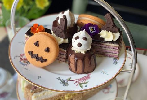 Halloween Tea Sandwiches, Halloween Afternoon Tea, Victorian Halloween Tea Party, Fall Afternoon Tea, Gothic Afternoon Tea, Ice Tea Bar, Witch’s Tea Party, Afternoon Tea Table Setting, October Half Term