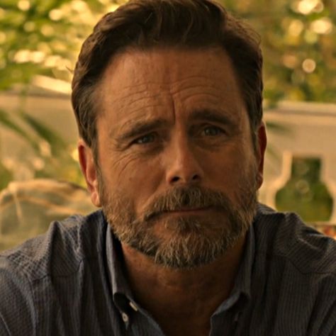 Ward From Outer Banks, Ward Outerbanks, Groff From Outer Banks, Charles Esten Outer Banks, Outer Banks Characters, Ward Cameron, Charles Esten, Supernatural Dr, Banks Icon