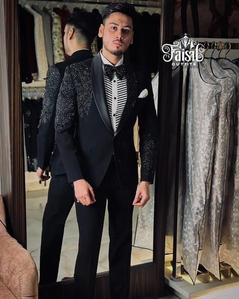 Exclusive Latest And New Trending Designer Luxury Suit 🔥💥🖤 👉 PLEASE FOLLOW @faisaloutfits FAISAL OUTFITS IS FEATURING PLATFORM FOR MEN'S FASHION | COUTURE | STYLE | LIFESTYLE ___________________________________________________ 👉 MADE TO MEASURE AVAILABLE 🔥 TAKE A SCREENSHOT AND SEND ME ON WHATSAPP FOR ORDER 👇👇👇 🌟 BOOK YOUR ORDER ON WHATSAPP 👉+91 9027731632 🌟 ALSO DM US TO ORDER ⬇️ 👉 @faisal_kurta_design44 ___________________________________________________ 🌟 GET YOUR DREAM STYLISH OU... Trending Tuxedos For Men, Reception Blazer For Groom, Indo Western Suits For Men, Reception Look For Men, Tuxedo For Men Wedding Groom Style, Designer Suits For Men Wedding, Fancy Kurta For Men, Black Jodhpuri, Suits For Men Wedding