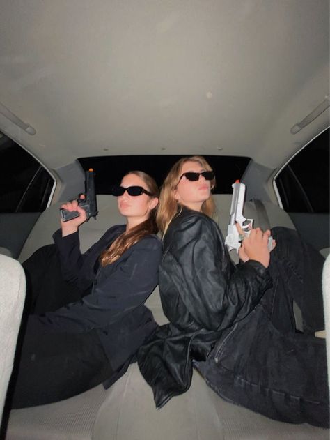 Spy Duo Costume, Agents Halloween Costumes, Spy Theme Outfit, Spy Party Outfit, Super Spy Costume, Swat Officer Costume, Secret Agents Costume, Hot Spy Costume, Diy Spy Costume