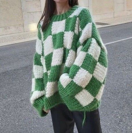 Green And White Crochet Sweater, Cute Crochet Sweater Aesthetic, Green Crochet Jumper, Green Crochet Sweater, Crochet Sweater Design, Crochet Shoulder Bags, Modest Dresses Casual, Crochet Clothing And Accessories, Crochet Stitches For Beginners