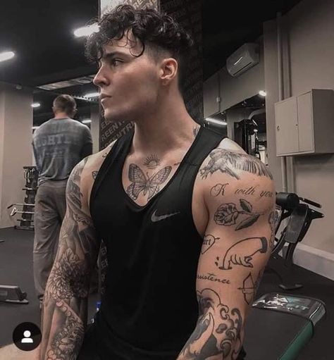 Goth Guy Aesthetic, Bro Tattoos, Strong Tattoos, Buff Guys, Strong Guy, Torso Tattoos, Health Goth, Boy Tattoos, Aesthetic Tattoo