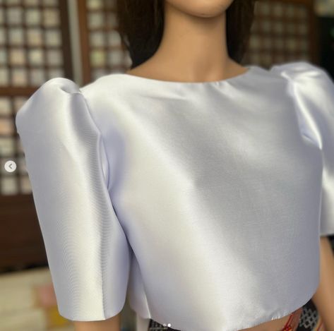 Modern Filipiana Blouse, Filipiniana Modern, Modern Filipiniana Dress, Modern Filipiniana, Filipino Fashion, Filipiniana Dress, Trendy Blouse, Modesty Fashion, Trendy Blouses