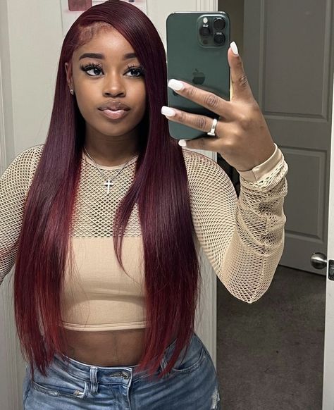 Red Hair Outfits, Birthday Hairstyles, Quick Weave Hairstyles, Short Sassy Hair, Pretty Hair Color, Dope Hairstyles, Burgundy Hair, Baddie Hairstyles, Hair Inspo Color