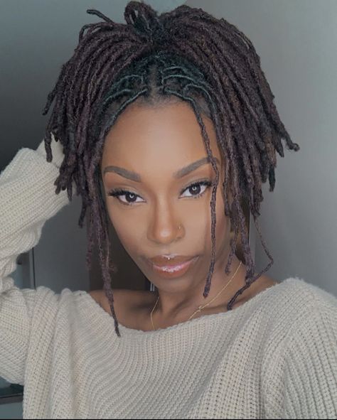 Locs Sizes Black Women, Small Traditional Locs Women, Small Traditional Locs, Small Locs Black Women, Traditional Locs, Small Locs, Dreadlocks Extensions, Loc Inspiration, Natural Hair Transitioning