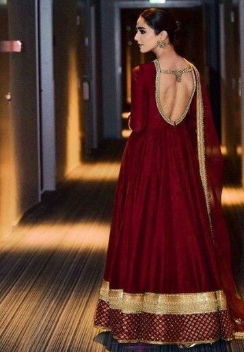 Faiza Saqlain, Elegant Maternity Dresses, Asian Wedding Dress Pakistani, Indian Wedding Gowns, Desi Wedding Dresses, Indian Outfits Lehenga, Maya Ali, Asian Wedding Dress, Velvet Dress Designs