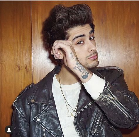 Zayn Malik 2014, Zayn Malik Shirtless, One Direction 2014, Zayn Malik Photoshoot, One Direction Photoshoot, Gambar One Direction, Zayn Malik Photos, Zayn Malik Pics, Hazel Eyes