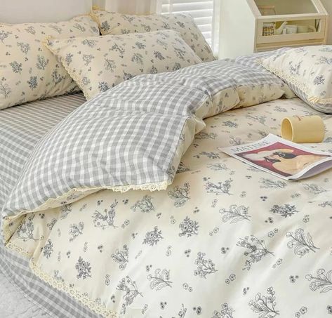 Blue Floral Cotton Duvet Cover Set Gingham Lace Jacquard - Etsy UK Cute Duvet Covers, Zimmer Diy, Sheet Quilt, Vintage Duvet, Floral Bedding Sets, King Duvet Cover Sets, Skirt Model, Bed Skirt, Dream Room Inspiration